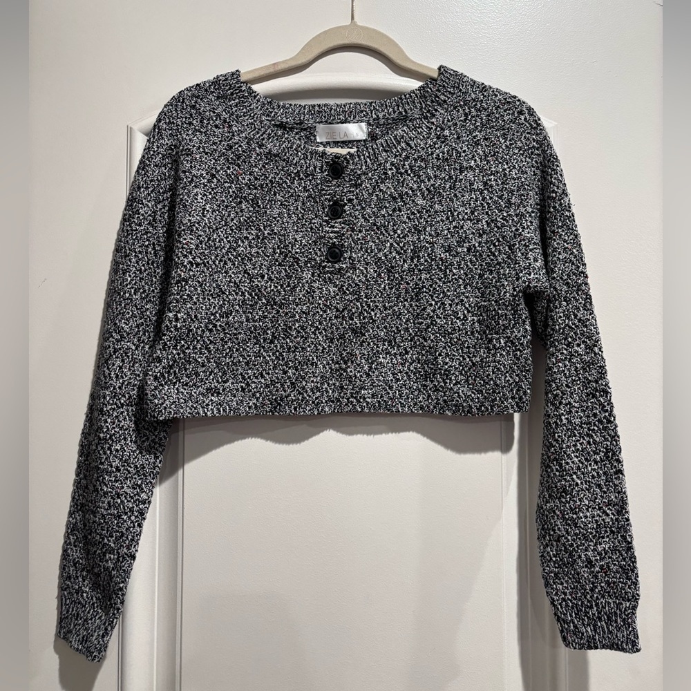 Zie Boutique Crop Sweater